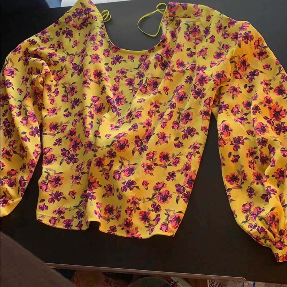 Blouse - Picture 2 of 2